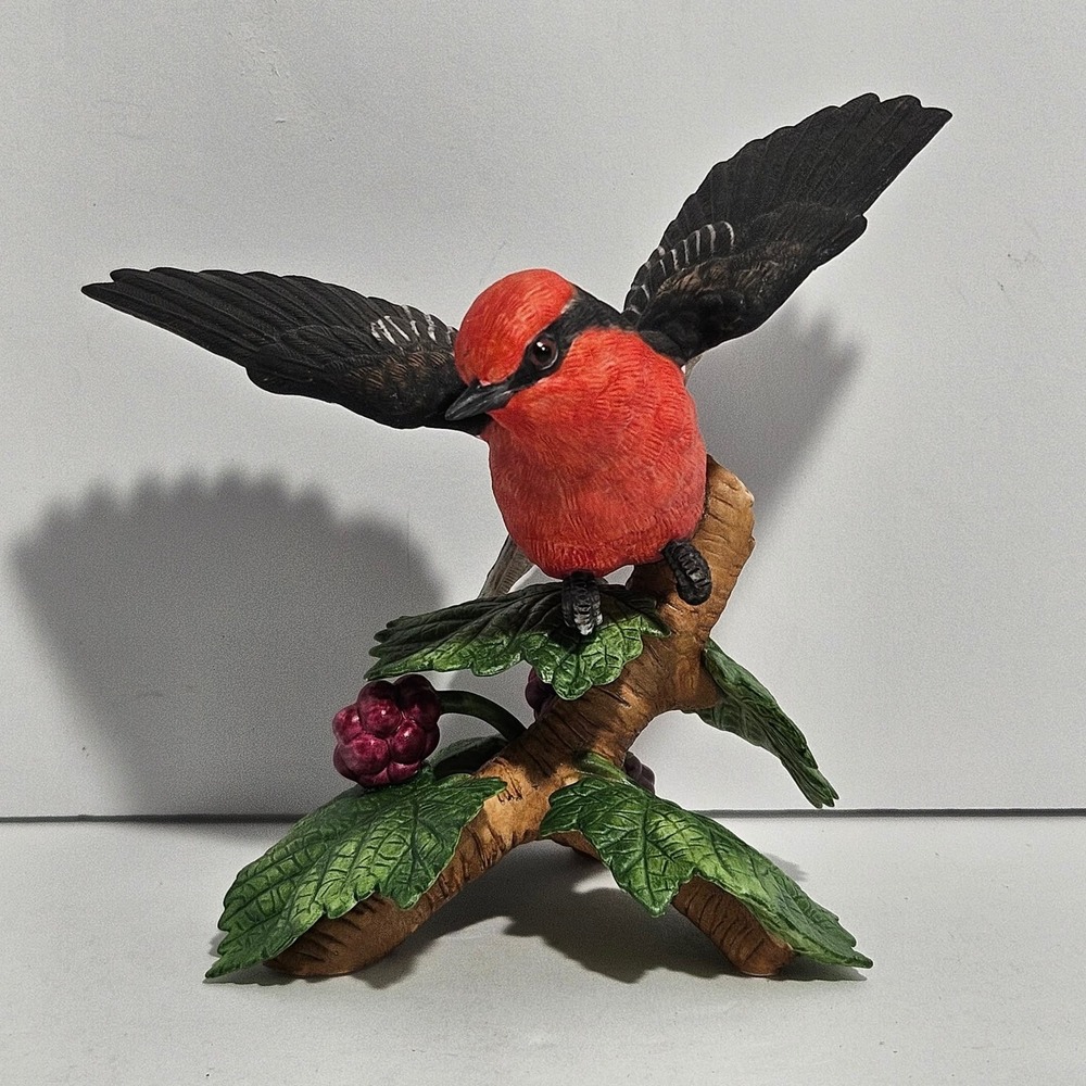 Lenox Garden Bird Collection Vermilion Flycatcher Porcelain Figurine 1993 Boxed